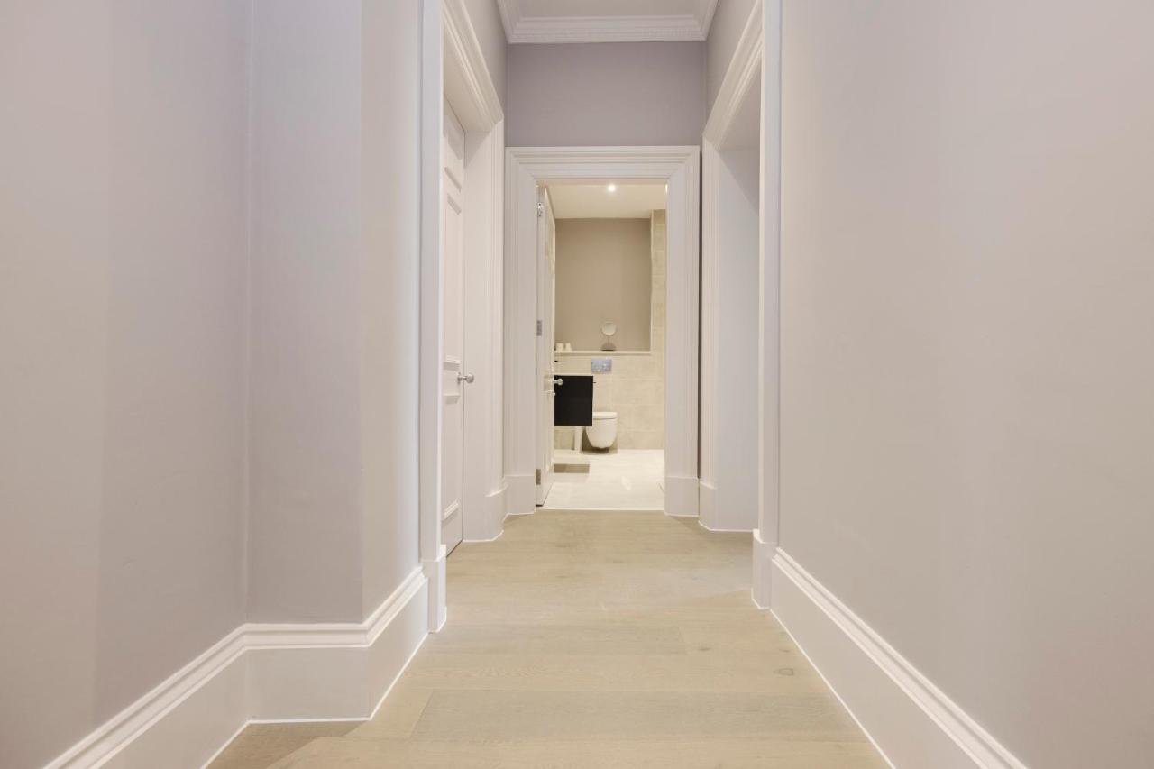 Joivy Luxurious Apt On Notable George Street Edinburgh Exterior photo