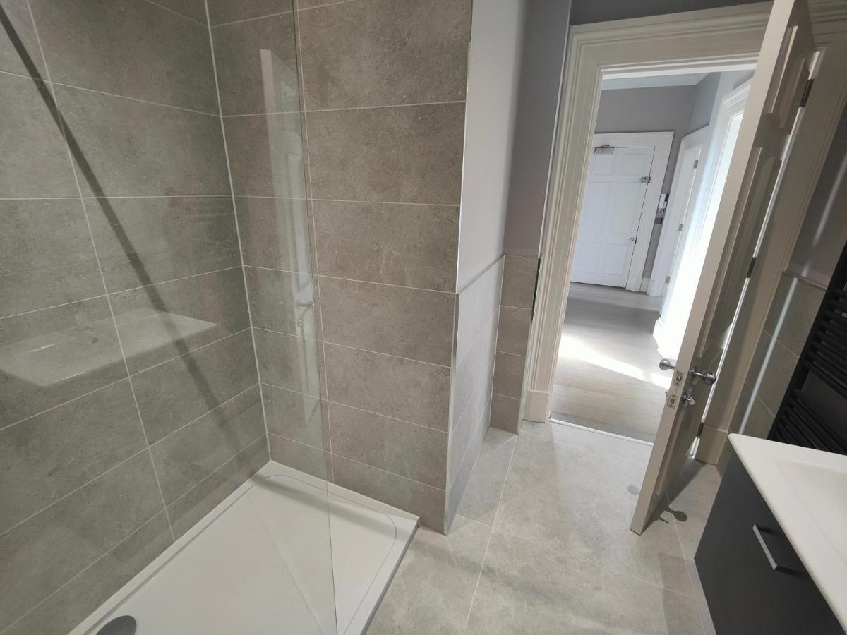 Joivy Luxurious Apt On Notable George Street Edinburgh Exterior photo